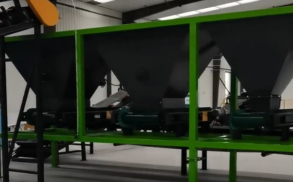 基质肥配料系统